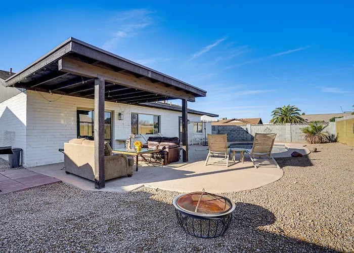 Sports, Trails & More! W/ Pool In Dom wakacyjny Glendale