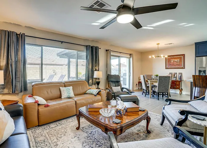 Sports, Trails & More! W/ Pool In Dom wakacyjny