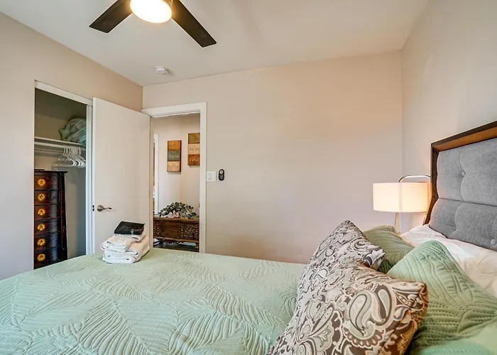 Sports, Trails & More! W/ Pool In Dom wakacyjny Glendale