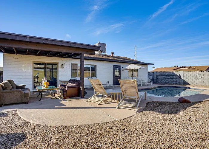 Sports, Trails & More! W/ Pool In Dom wakacyjny Glendale